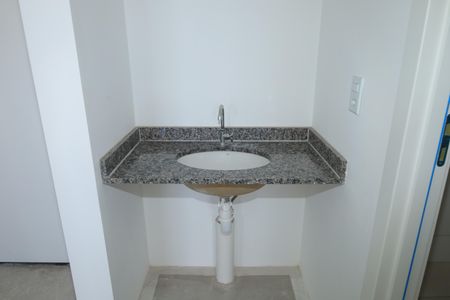 Apartamento à venda com 34m², 2 quartos e sem vagaBanheiro