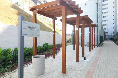 Apartamento à venda com 34m², 2 quartos e sem vagaÁrea comum - Redário