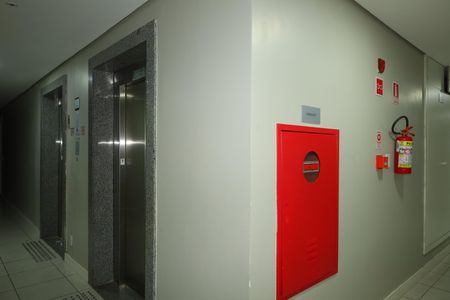 Apartamento à venda com 34m², 2 quartos e sem vagaÁrea comum - Saguão do prédio