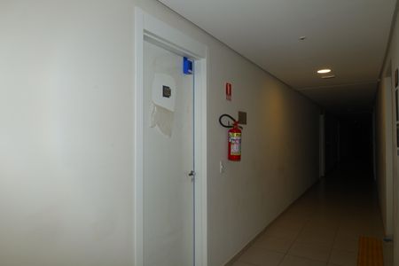 Apartamento à venda com 34m², 2 quartos e sem vagaÁrea comum - Saguão do andar
