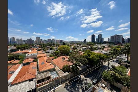 Apartamento à venda com 170m², 3 quartos e 3 vagas Apartamento à venda com 170m², 3 quartos e 3 vagasVista