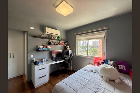 Apartamento à venda com 170m², 3 quartos e 3 vagas Apartamento à venda com 170m², 3 quartos e 3 vagasSuíte 1