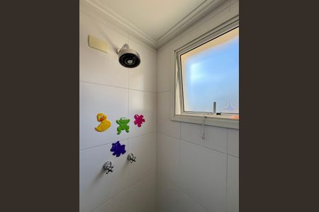 Apartamento à venda com 170m², 3 quartos e 3 vagas Apartamento à venda com 170m², 3 quartos e 3 vagasBanheiro Suíte 1