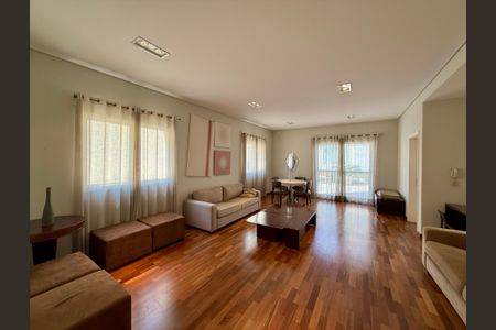 Apartamento à venda com 170m², 3 quartos e 3 vagas Apartamento à venda com 170m², 3 quartos e 3 vagasSalão de Festas
