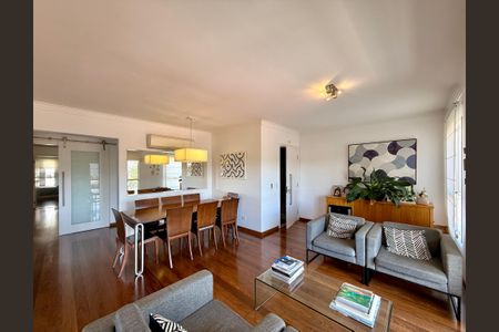 Apartamento à venda com 170m², 3 quartos e 3 vagas Apartamento à venda com 170m², 3 quartos e 3 vagasSala