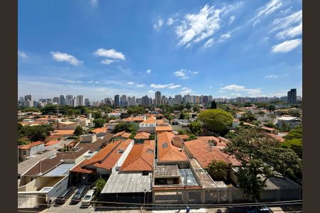 Apartamento à venda com 170m², 3 quartos e 3 vagas Apartamento à venda com 170m², 3 quartos e 3 vagasVista