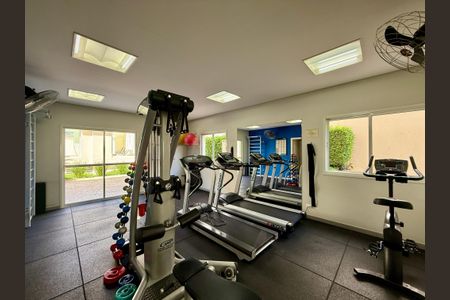 Apartamento à venda com 170m², 3 quartos e 3 vagas Apartamento à venda com 170m², 3 quartos e 3 vagasAcademia