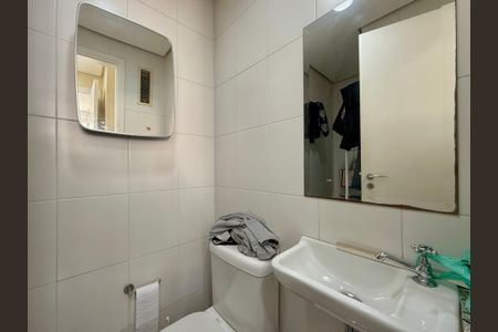 Apartamento à venda com 170m², 3 quartos e 3 vagas Apartamento à venda com 170m², 3 quartos e 3 vagasBanheiro de Serviço