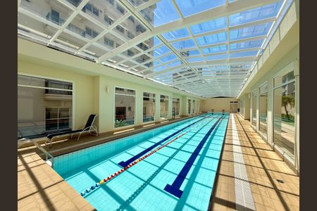 Apartamento à venda com 170m², 3 quartos e 3 vagas Apartamento à venda com 170m², 3 quartos e 3 vagasPiscina