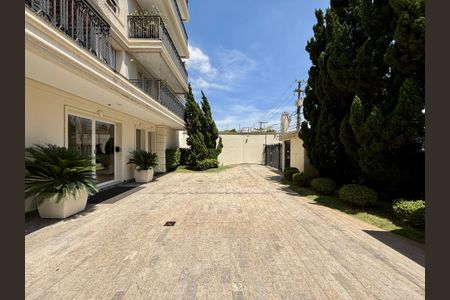 Apartamento à venda com 170m², 3 quartos e 3 vagas Apartamento à venda com 170m², 3 quartos e 3 vagasÁrea comum