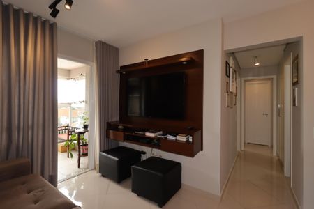 Apartamento à venda com 74m², 2 quartos e 2 vagasSala