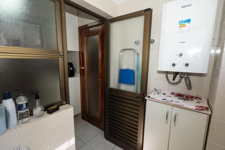 Apartamento à venda com 83m², 3 quartos e 1 vagaÁrea de Serviço