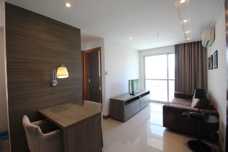 Sala de apartamento à venda com 1 quarto, 45m² em Jacarepaguá, Rio de Janeiro