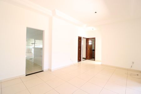 Sala de casa para alugar com 3 quartos, 130m² em Granada, Uberlândia