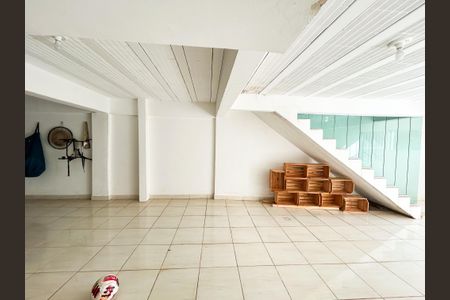 Casa à venda com 186m², 3 quartos e 2 vagas