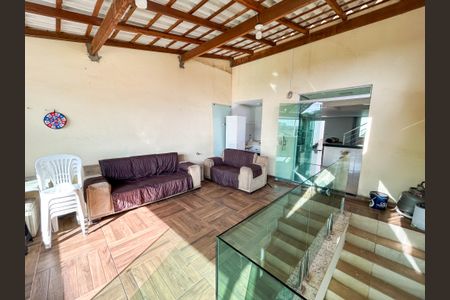 Casa à venda com 186m², 3 quartos e 2 vagas