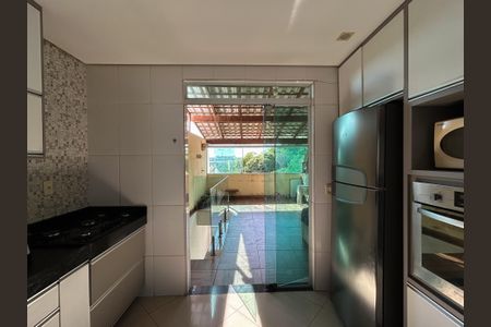 Casa à venda com 186m², 3 quartos e 2 vagas