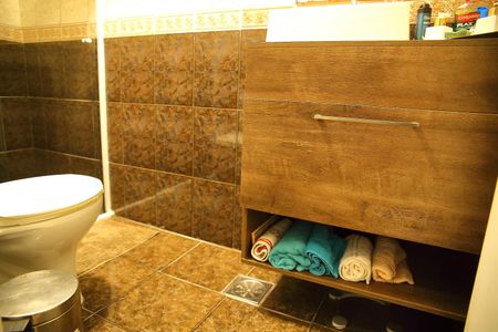 Apartamento à venda com 65m², 2 quartos e 1 vagaBanheiro 