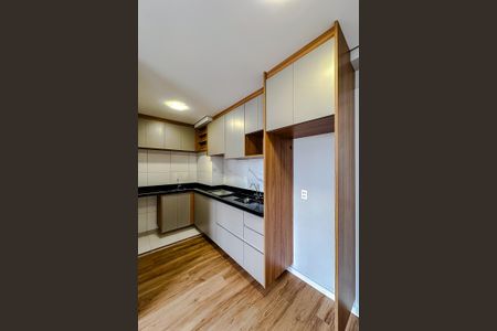Apartamento para alugar com 35m², 2 quartos e sem vaga Apartamento para alugar com 35m², 2 quartos e sem vagaCozinha e Área de Serviço
