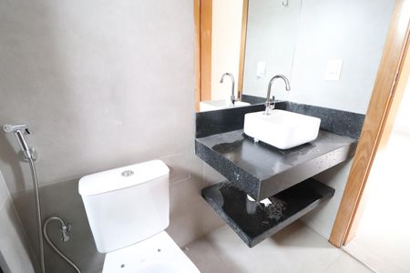 Apartamento para alugar com 91m², 3 quartos e 2 vagasBanheiro do Quarto 3