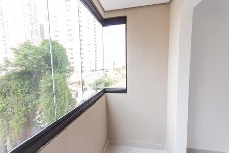 Apartamento para alugar com 56m², 2 quartos e 1 vagaVaranda