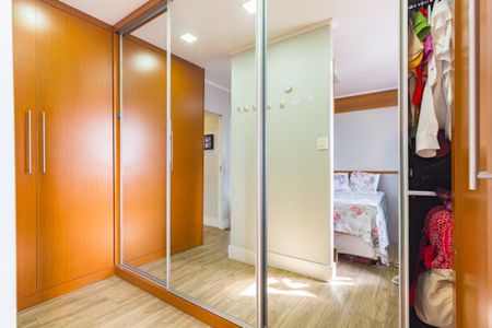 Apartamento à venda com 147m², 2 quartos e 2 vagasCloset - Suíte 