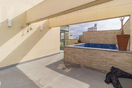 Apartamento à venda com 147m², 2 quartos e 2 vagasCobertura - Varanda