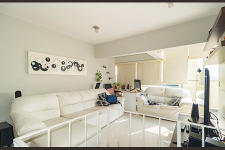 Apartamento à venda com 147m², 2 quartos e 2 vagasCobertura - Sala