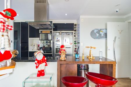 Apartamento à venda com 147m², 2 quartos e 2 vagasCozinha