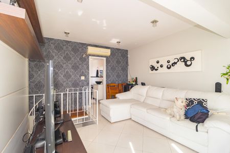 Apartamento à venda com 147m², 2 quartos e 2 vagasCobertura - Sala