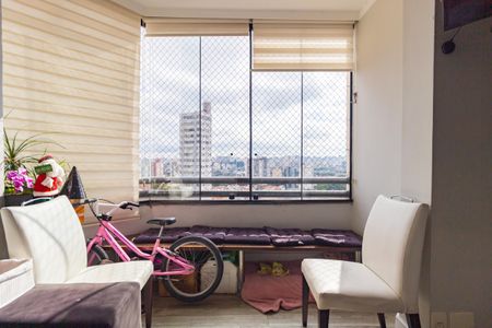Apartamento à venda com 147m², 2 quartos e 2 vagasVaranda