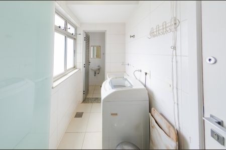 Apartamento à venda com 144m², 4 quartos e 4 vagasÁrea de serviço