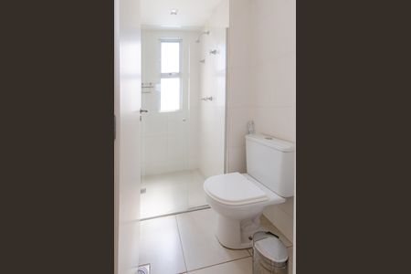 Apartamento à venda com 144m², 4 quartos e 4 vagasBanheiro semi-suíte