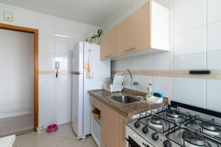 Apartamento à venda com 52m², 2 quartos e 1 vagaCozinha