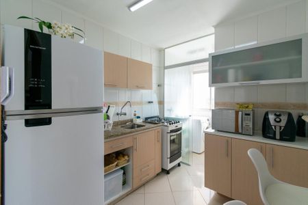 Apartamento à venda com 52m², 2 quartos e 1 vagaCozinha