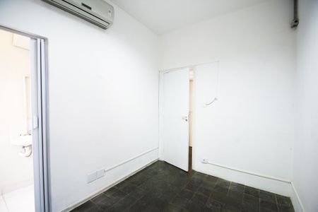 Apartamento para alugar com 138m², 3 quartos e sem vagaQuarto de serviço