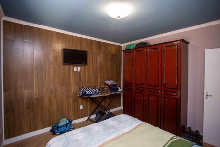 Casa à venda com 180m², 2 quartos e 2 vagasQuarto Casa 3