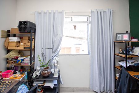 Casa à venda com 180m², 2 quartos e 2 vagasSala Casa 1