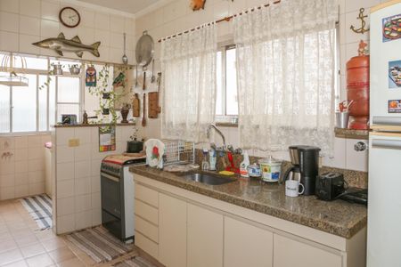 Apartamento à venda com 170m², 3 quartos e 2 vagas Apartamento à venda com 170m², 3 quartos e 2 vagasCozinha