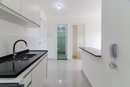 Apartamento para alugar com 37m², 2 quartos e sem vaga Apartamento para alugar com 37m², 2 quartos e sem vagaCozinha e Área de Serviço