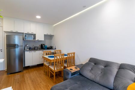 Apartamento à venda com 29m², 1 quarto e 1 vaga Apartamento à venda com 29m², 1 quarto e 1 vagaSala