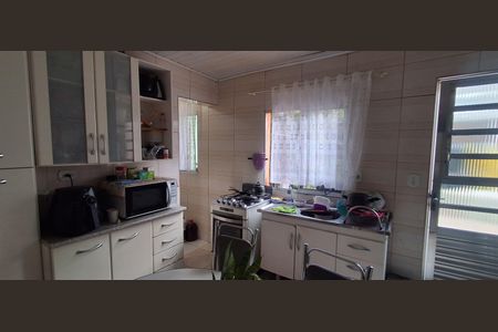 Casa à venda com 582m², 3 quartos e 3 vagasCozinha 