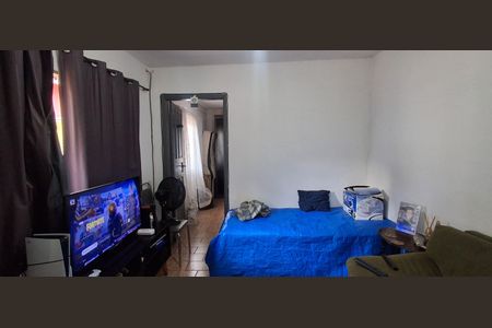 Casa à venda com 582m², 3 quartos e 3 vagasSala