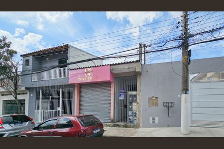 Casa para alugar com 120m², 3 quartos e sem vaga Casa para alugar com 120m², 3 quartos e sem vagaFachada