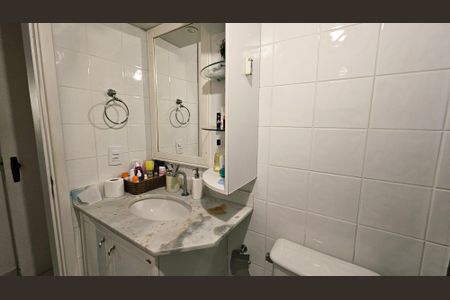 Apartamento à venda com 100m², 3 quartos e 2 vagasBanheiro da Suíte