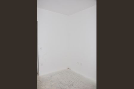 Apartamento à venda com 132m², 3 quartos e 2 vagas Apartamento à venda com 132m², 3 quartos e 2 vagasDetalhe - Quarto 03 com Suíte