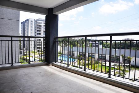 Apartamento à venda com 132m², 3 quartos e 2 vagas Apartamento à venda com 132m², 3 quartos e 2 vagasDetalhe - Varanda da Sala