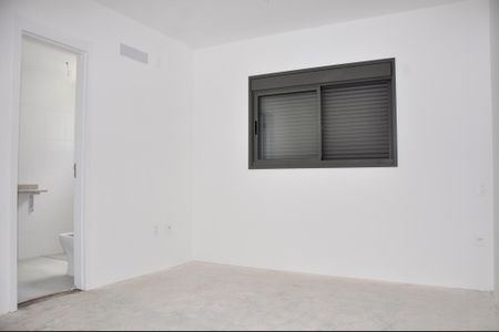 Apartamento à venda com 132m², 3 quartos e 2 vagas Apartamento à venda com 132m², 3 quartos e 2 vagasDetalhe - Quarto 01 com Suíte