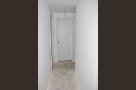 Apartamento à venda com 132m², 3 quartos e 2 vagas Apartamento à venda com 132m², 3 quartos e 2 vagasDetalhe - Corredor Quartos