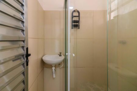 Studio para alugar com 35m², 1 quarto e sem vaga Studio para alugar com 35m², 1 quarto e sem vagaBanheiro